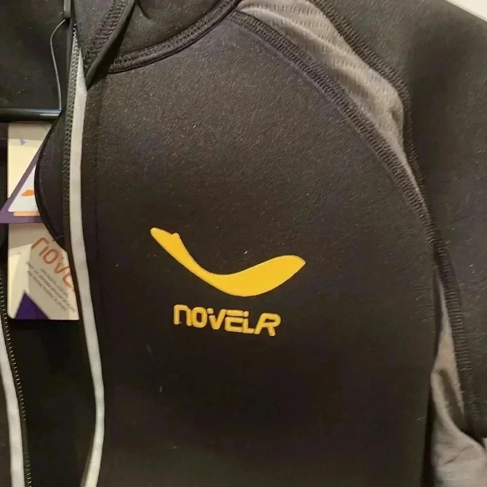 Kids Wetsuit top- small - Picture 2 of 6